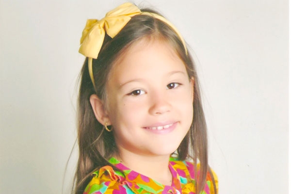 O destaque especial de hoje é para a minha netinha, Maria Gabriela Rodrigues  Lima, a Babí, que completou 8 anos na última quarta-feira, dia 21. Beijão da mamãe Roberta, papai Luís Carlos, maninha Marina e o carinho também dos avós, Cida, Luís e Leila. E 